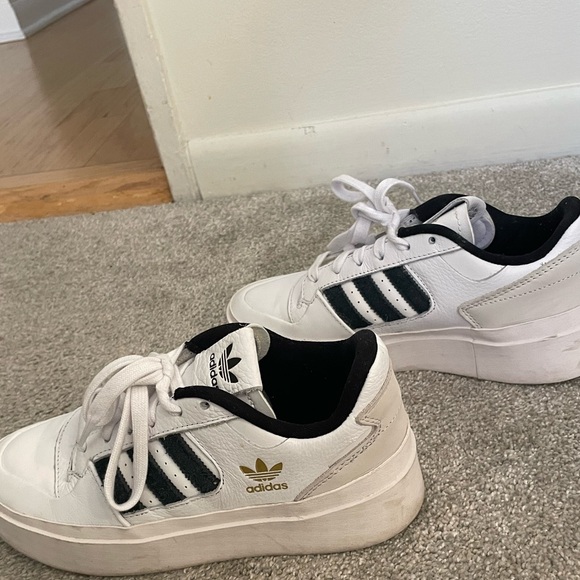 adidas Forum Bonega Platform Sneaker - Picture 4 of 12